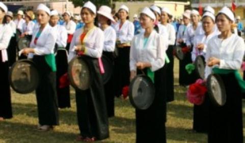 Độc đáo tiếng cồng chiêng Mường Bi tại Hòa Bình