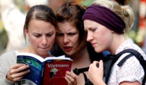 Hà Nội với chiến lược thu hút du khách