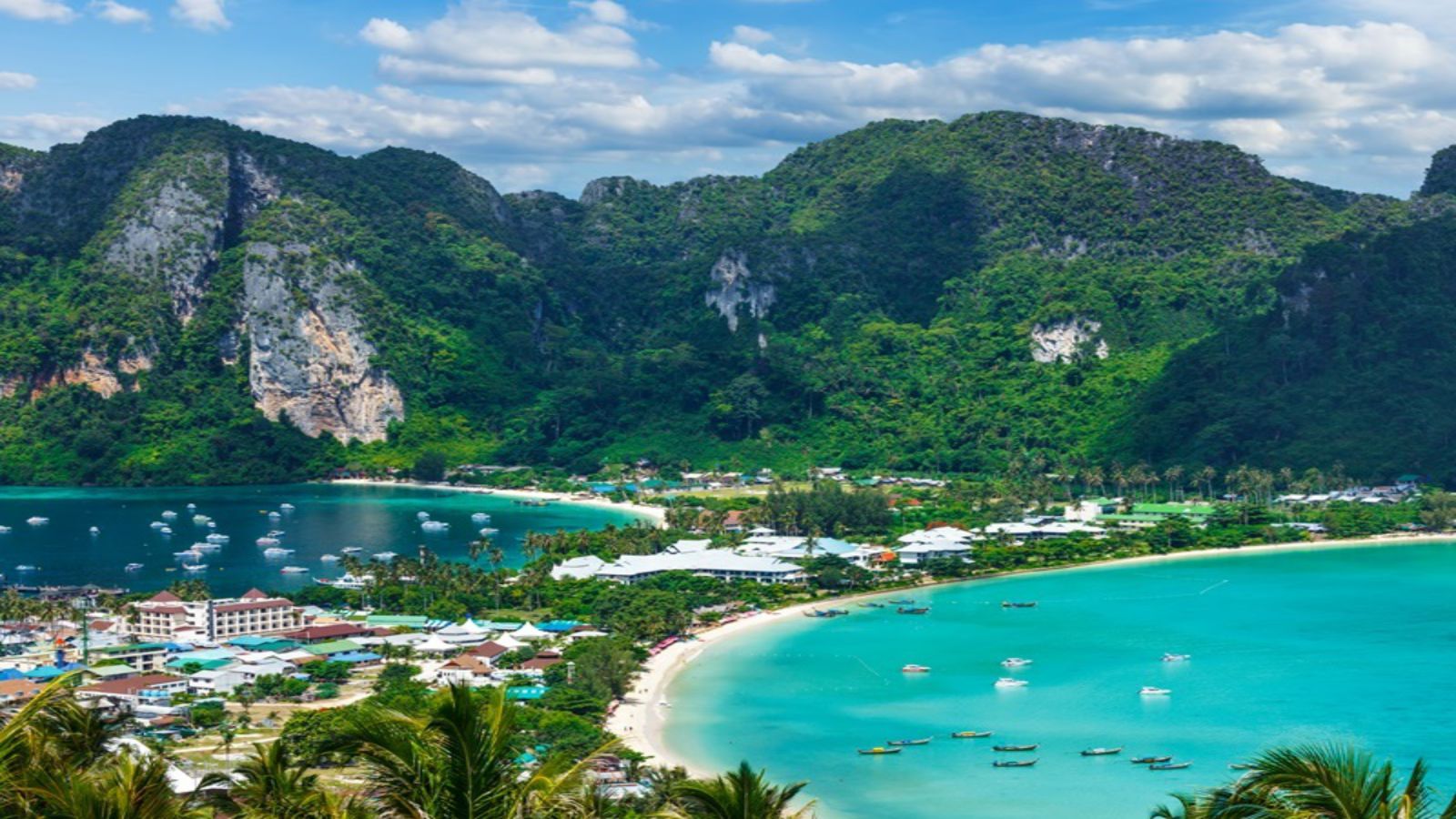 beach-break-at-koh-phi-phi-1