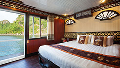 1 night  boat +1 night garden bungalow