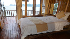 Deluxe Balcony + Sea view bungalow