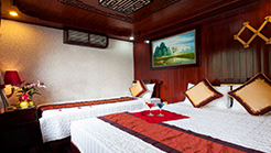 1 night boat + 1 night hotel 3*/Viet Bungalow