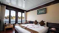 Family Suite connecting