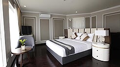 King Terrace Suite