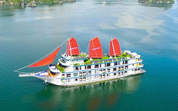 Oasis Bay Party Cruise 2 days/ 1 night