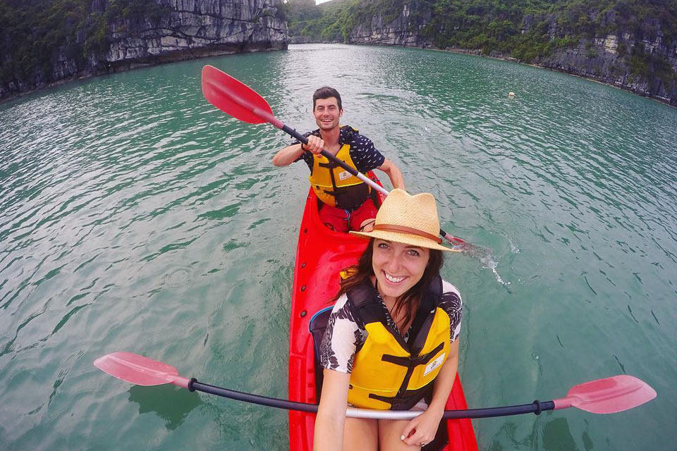 kayaking-mon-cheri-cruise-2-days