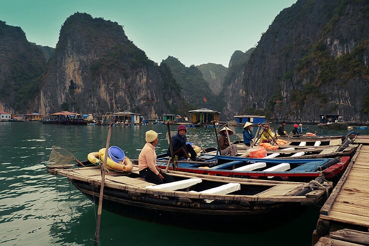 halong-luxury-day-tour-on-wonder-bay-cruise-1