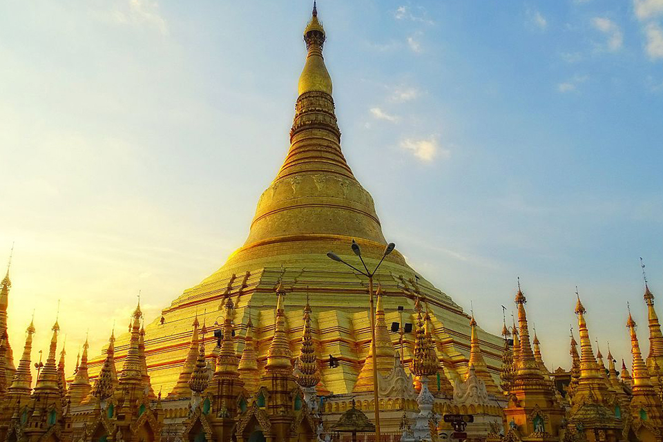 960-shwedagon-pagoda-yangon