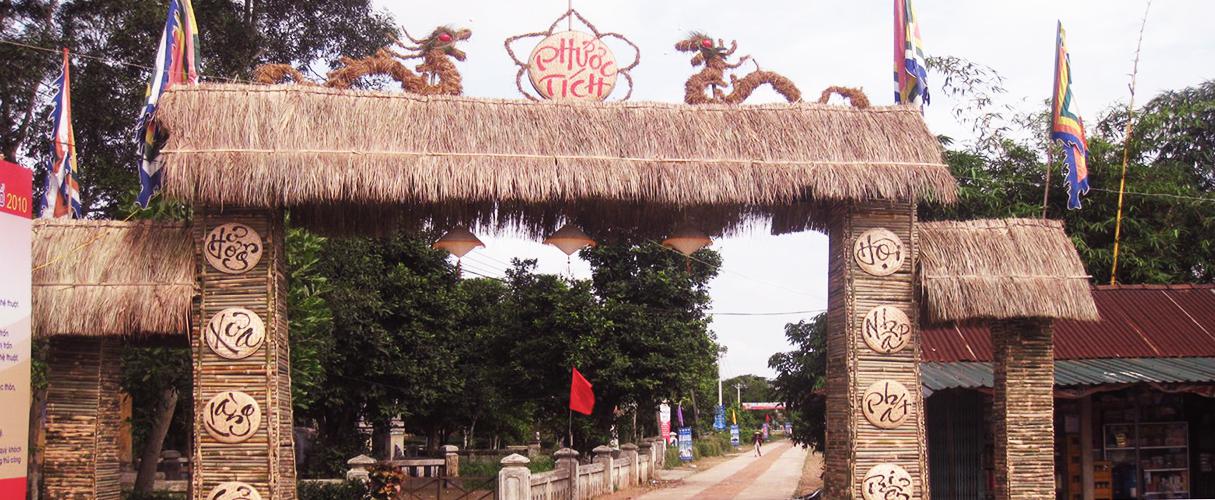 Fr-Phuoc Tich - Tam Giang Full Day Tour