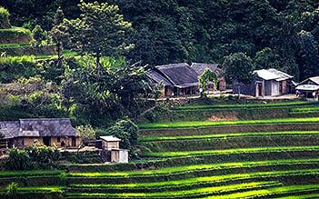 Sapa Moderate Trek with Homestay 3D4N by train