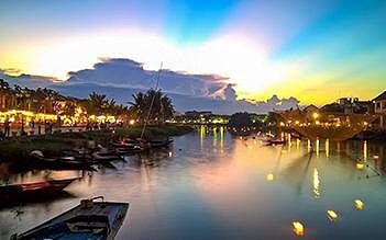 Thu Bon River sunset boat trip