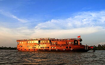 2-day Mekong Eyes Cruise between Cai Be and Can Tho