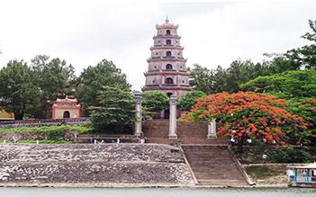 Glimpse Tour of Hue half day