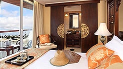 Deluxe cabin