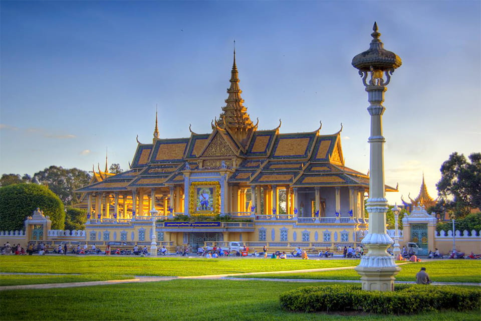 authentic-vietnam-cambodia-18-days-11