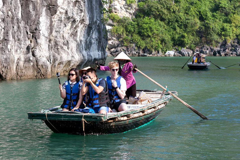 bamboo-boat-violet-cruise-3-days-2-nights-4