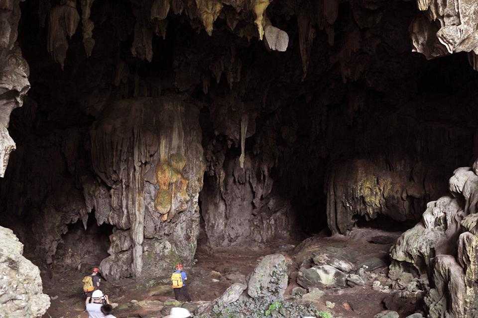 960-hung-ton-cave