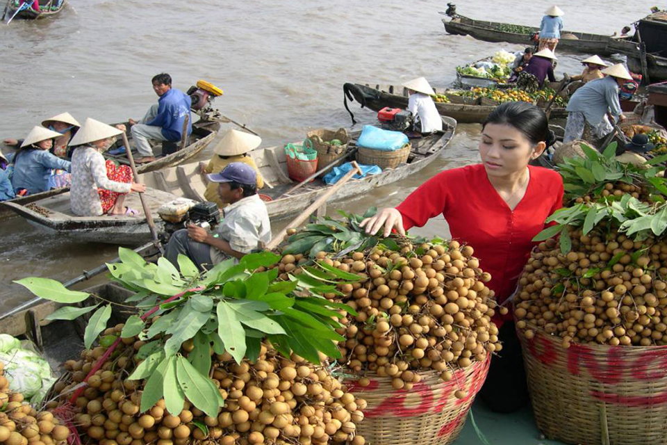 market-in-vinh-long-cai-be-vinh-long-private-day-trip-3