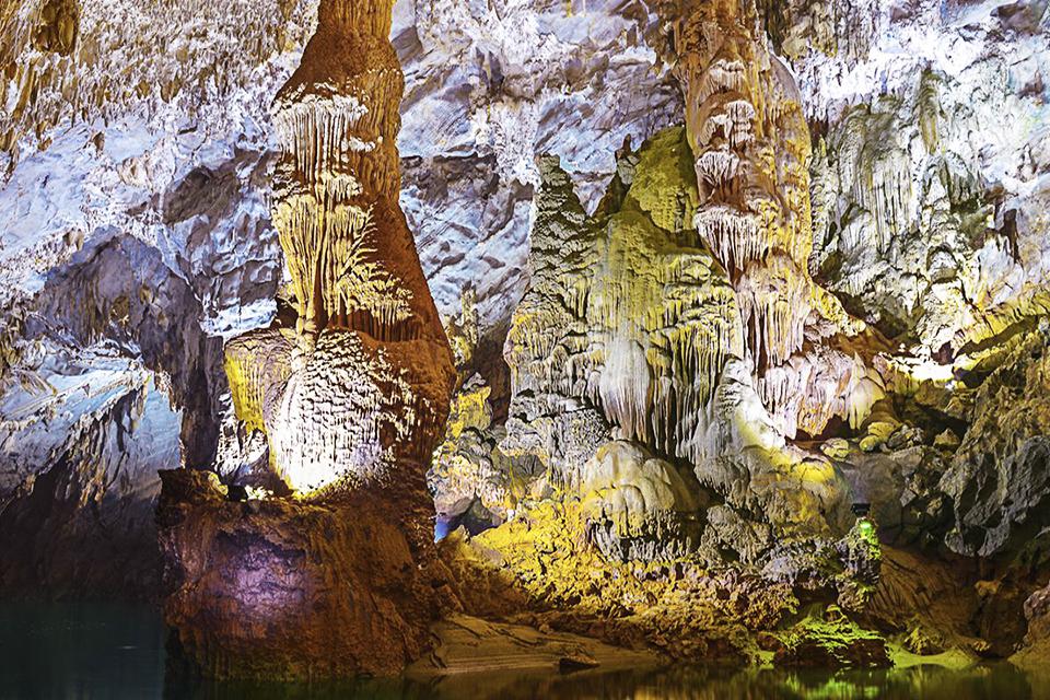 960-phong-nha-cave