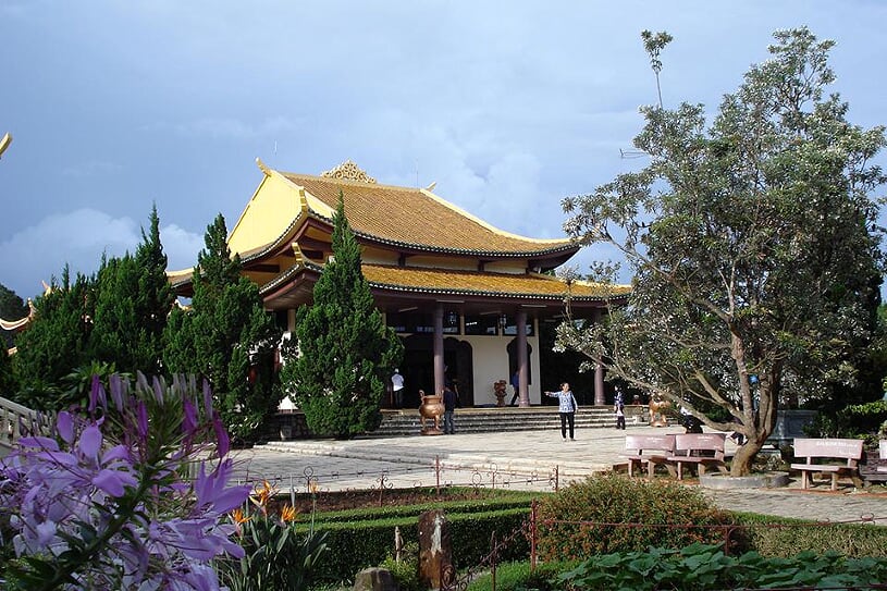 truc-lam-pagoda
