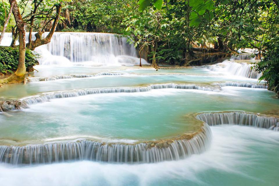 the-kuang-si-waterfall