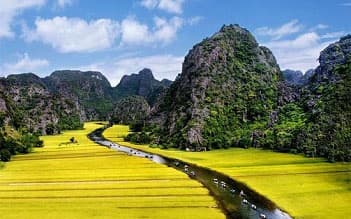 Hoa Lu - Tam Coc full day group tour