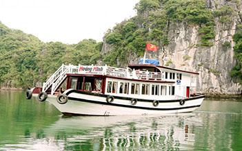 Halong private boat trip from Hanoi (4 hours)