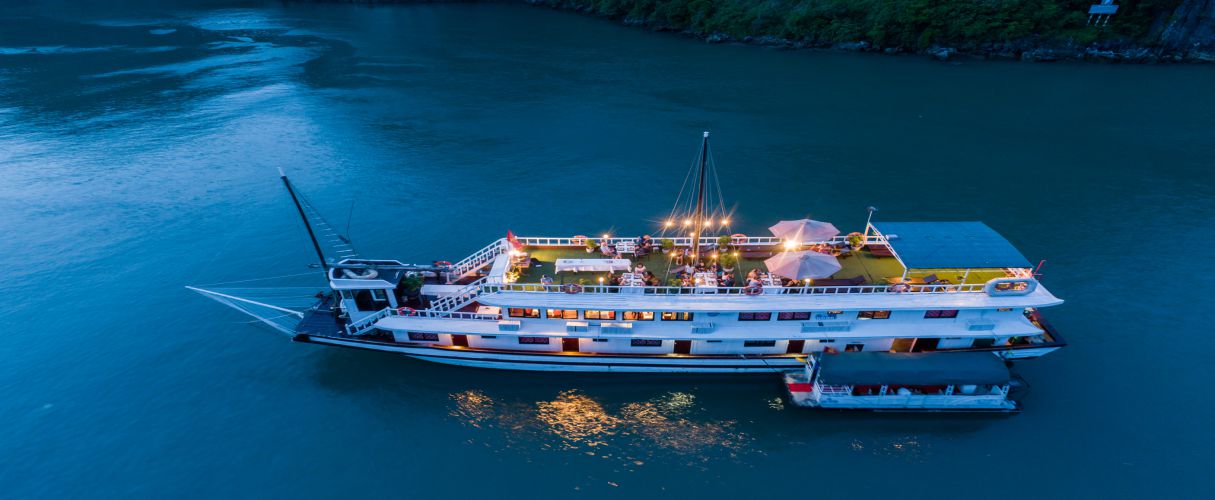 Swan Deluxe Cruise 3 days/ 2 nights