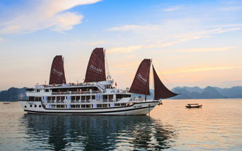 Aclass Legend Cruise 3 days/ 2 nights