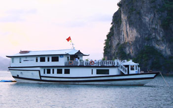 Amira Private Cruise 3 days/ 2 nights