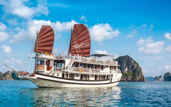 Swan Deluxe Cruise 2 days/ 1 night