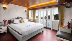 Honeymoon Suite