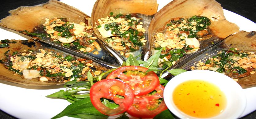 Bien Mai scallop-a must-try dish when visiting Phu Quoc