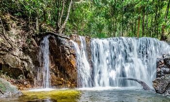 Suoi Tranh (Tranh Stream)