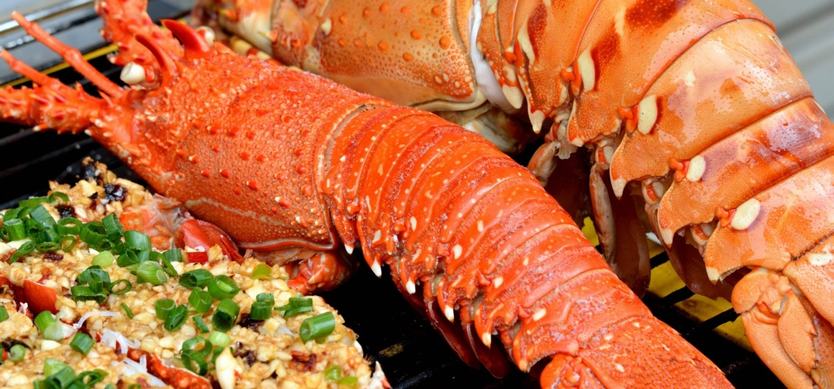 Top must-try seafood when visiting Halong Bay