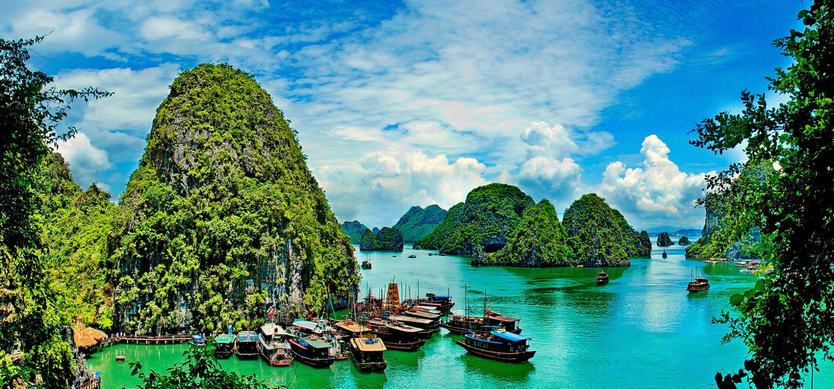 Where is Halong Bay Vietnam located on the map?