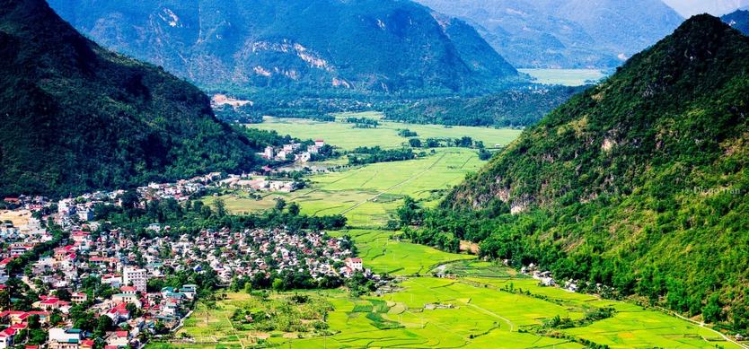 The necessary things when climbing in Mai Chau