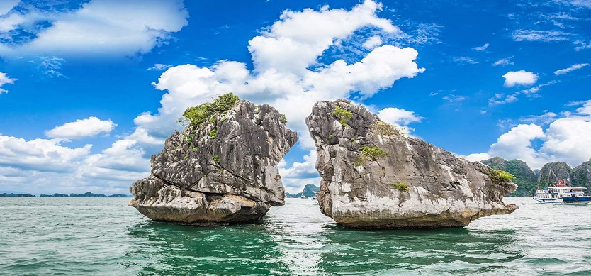 Trong Mai Islet- The Symbol Of Halong Tourism