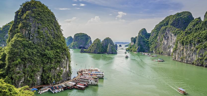 How to get to Halong Bay