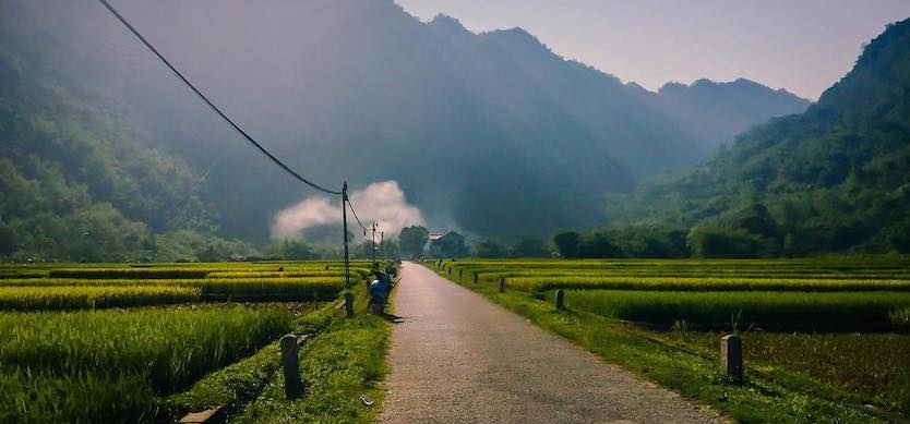Discover Mai Chau by car - Why not?