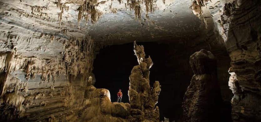 Explore Tu Lan Cave in Quang Binh
