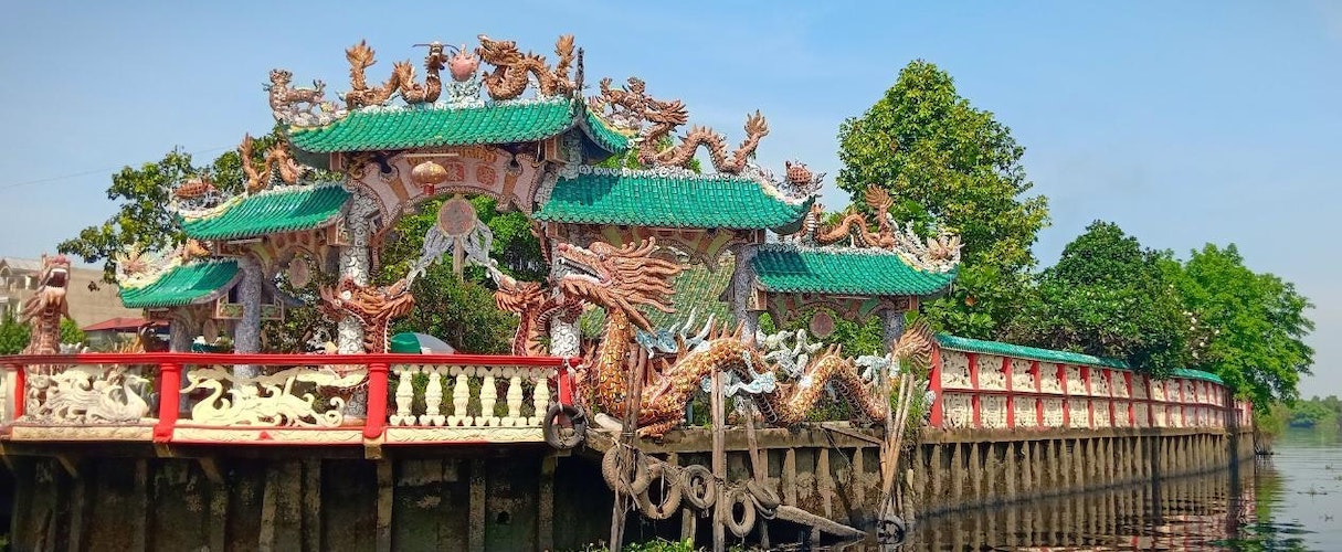 Phu Chau floating temple