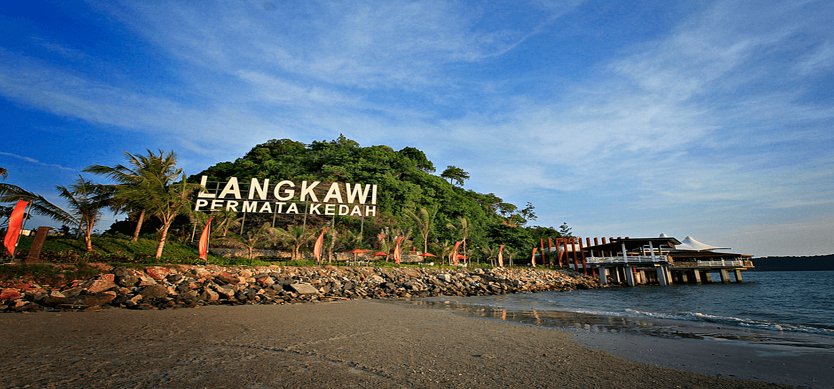Where is the tropical sea heaven - Phu Quoc or Langkawi?