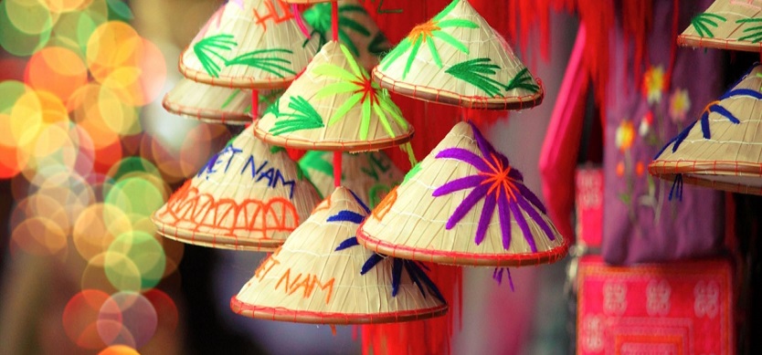 Vietnamese conical hat – the charming beauty of Vietnamese women