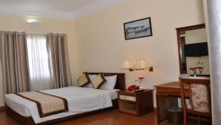 3* hotel/homestay