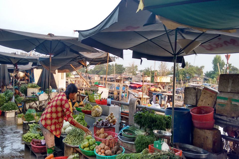 long-xuyen-market