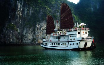 Dragon's Pearl Cruise 3 days/ 2 nights