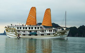 Indochina Sails 3 days/ 2 nights