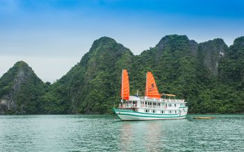 L’Azalée Deluxe Cruise 2 days/ 1 night