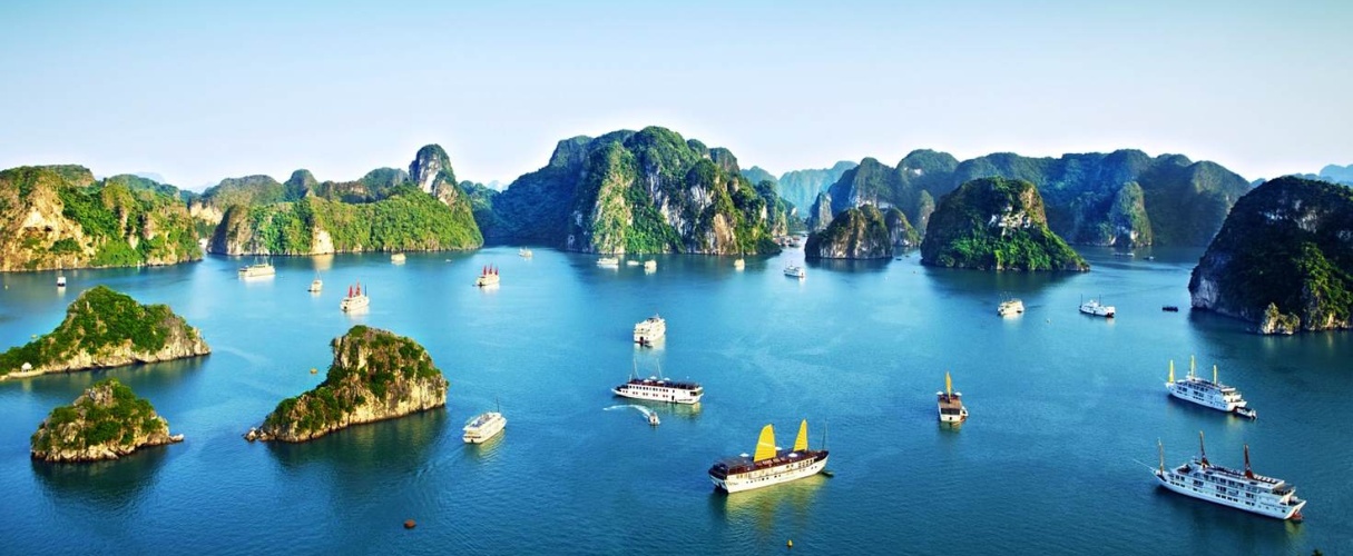 Halong group day trip (Sung Sot - Titop)